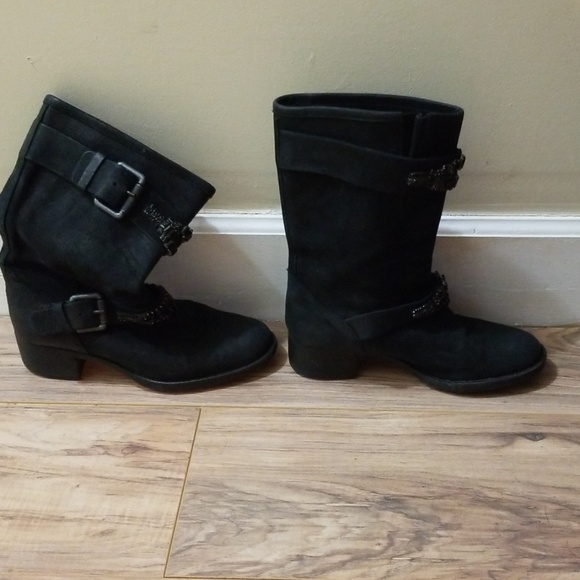 Vera Wang leather stud boots-like new - Picture 4 of 8
